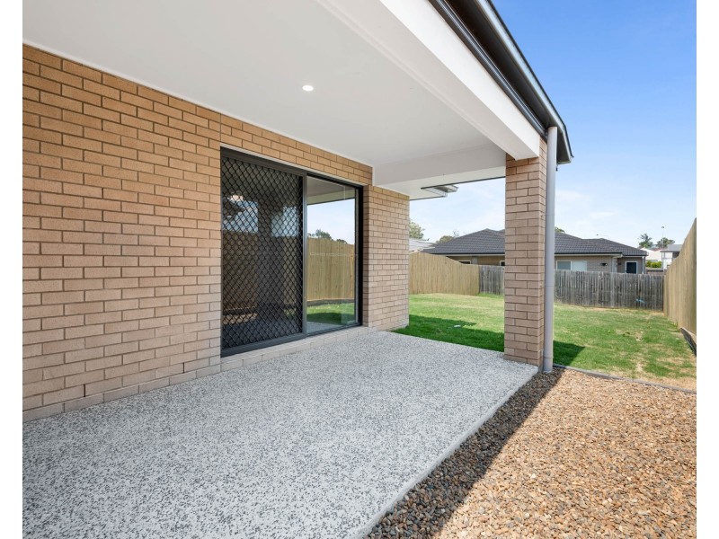 U1/45C Pinelands Street, Loganlea QLD 4131