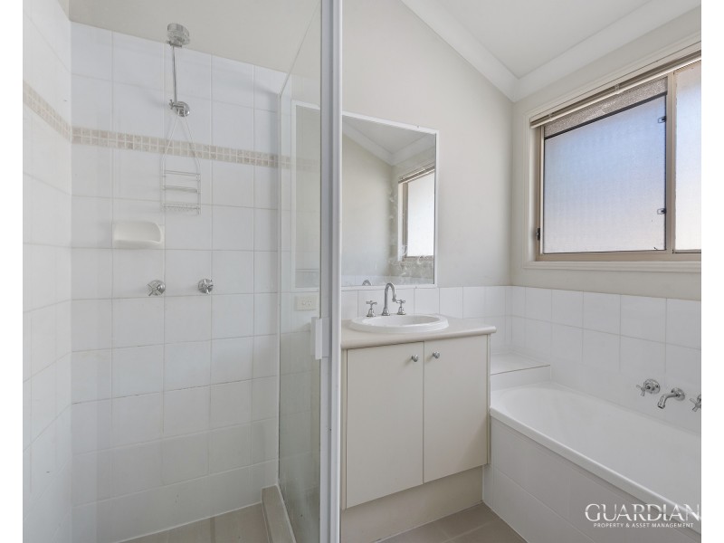 19 Madison Place, Carina QLD 4152