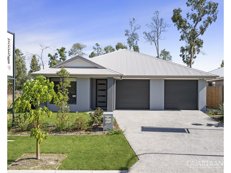 39B Creek Place, Park Ridge QLD 4125