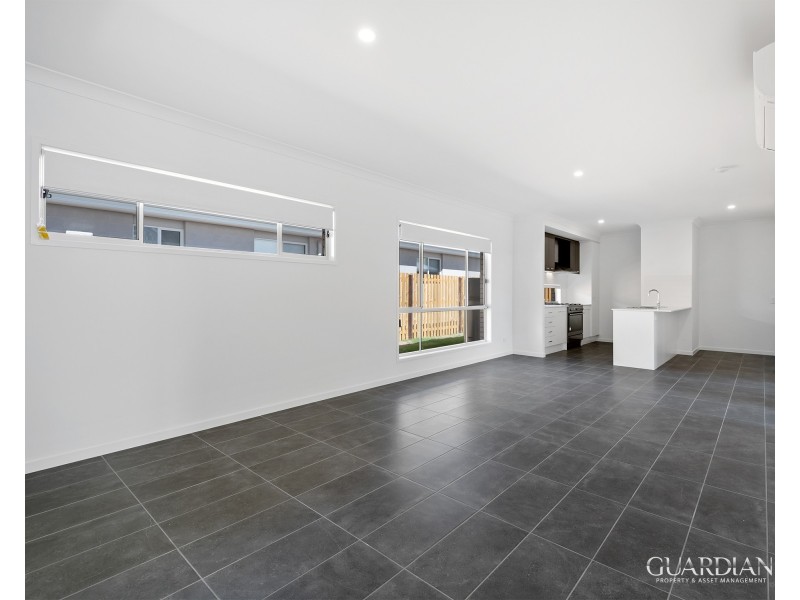 46 Bloomfield Avenue, Park Ridge QLD 4125
