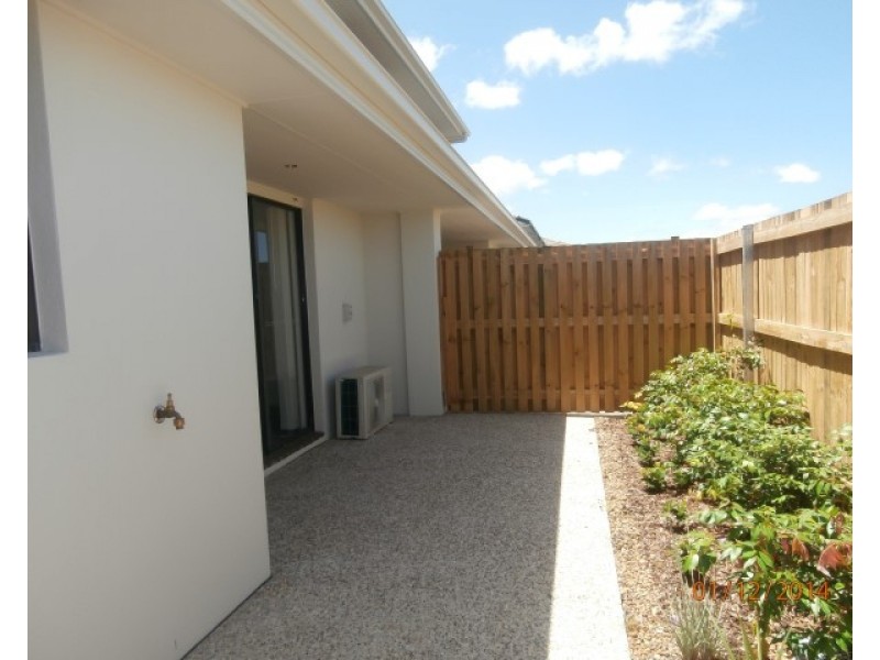 18/26 Yaun Street, Coomera QLD 4209