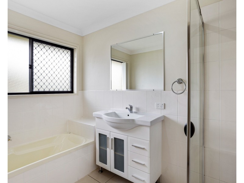 10 Mavis Court, Rothwell QLD 4022