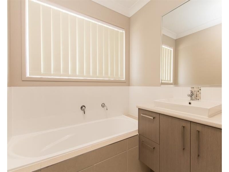 33 Nottinghill Road, Murrumba Downs QLD 4503