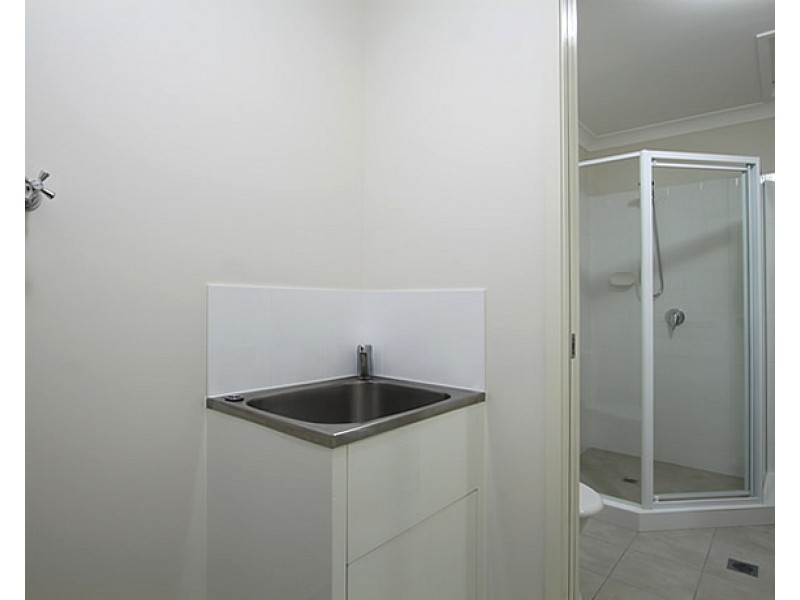 2/21 Toby Close, Kallangur QLD 4503