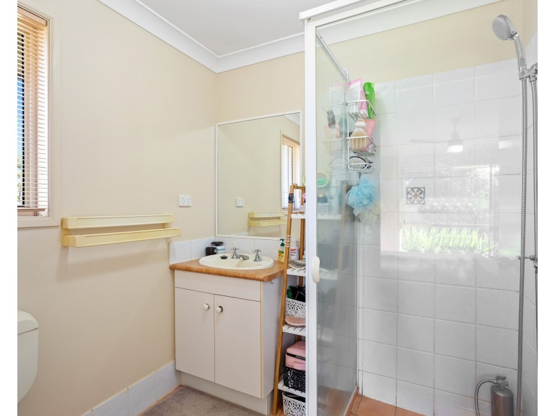 4 Hatia Grove, Ferny Grove QLD 4055