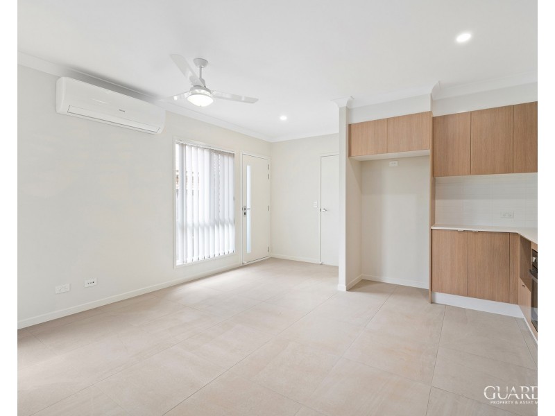 2/7 Finch Court, Loganlea QLD 4131