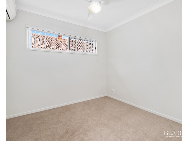 2/7 Finch Court, Loganlea QLD 4131