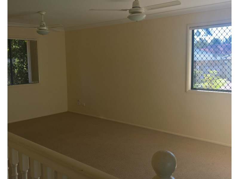 8 Mt Barney Crescent, Algester QLD 4115