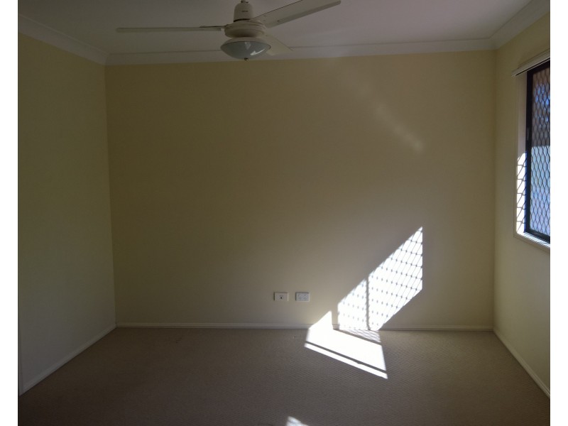 8 Mt Barney Crescent, Algester QLD 4115