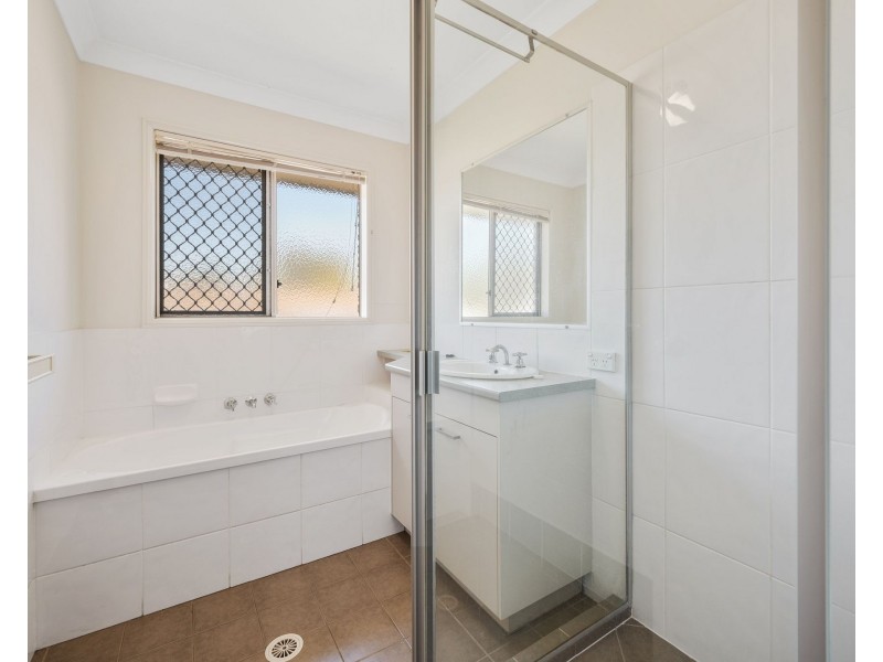 11 Zuleikha Drive, Underwood QLD 4119