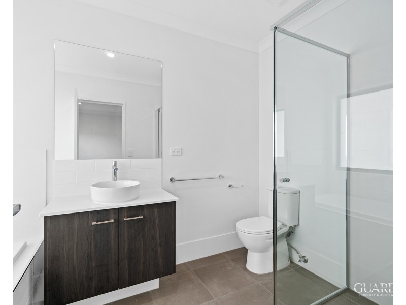 1/14 Sheepdog Road, Park Ridge QLD 4125