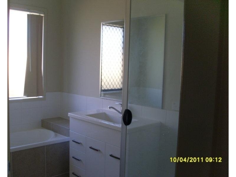 155 Alawoona Street, Redbank Plains QLD 4301