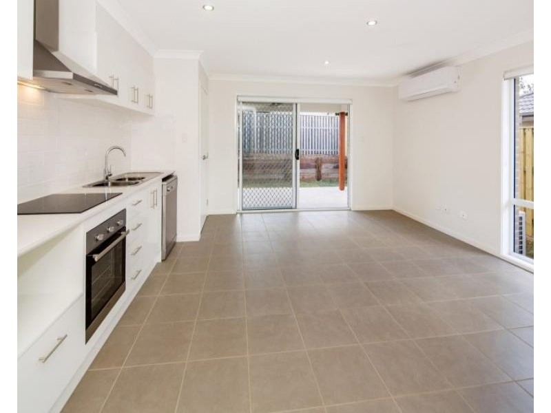 3A Dillon Avenue, Augustine Heights QLD 4300