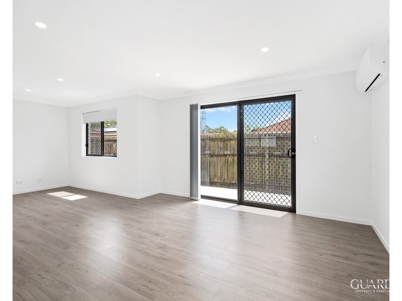 4a Links Avenue, Meadowbrook QLD 4131