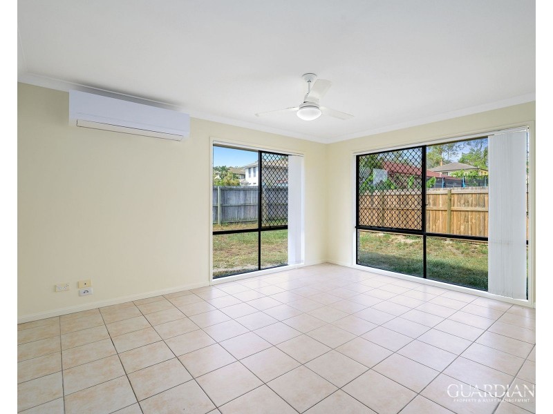 10 Overton Street, Calamvale QLD 4116