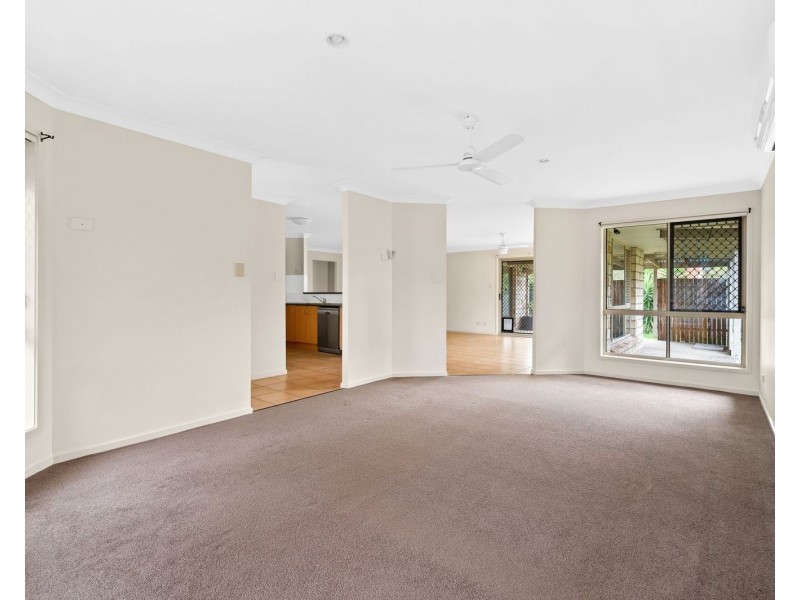 1 DANIELLS Court, Ormeau QLD 4208
