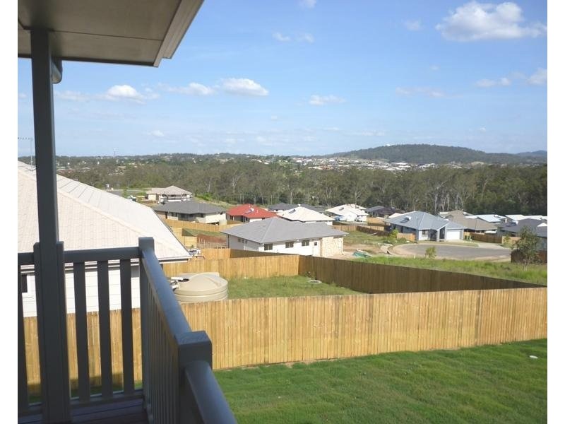 5 Oliver Drive, Redbank Plains QLD 4301
