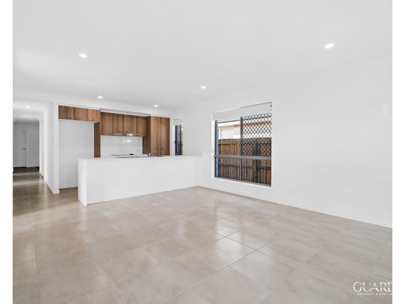 6 Drake Road, Logan Reserve QLD 4133