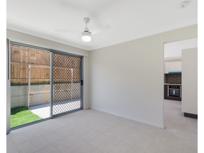 2/13 Prosperity Way, Brassall QLD 4305