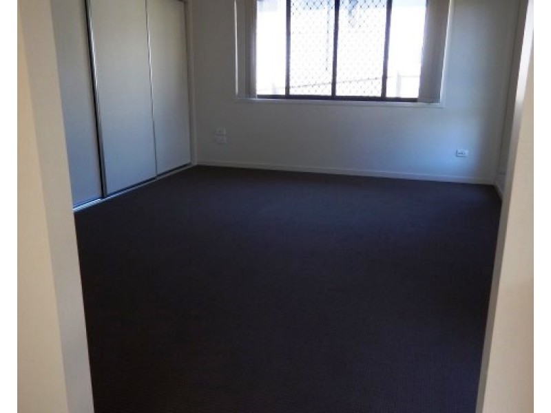 14 Salomon Court, Goodna QLD 4300