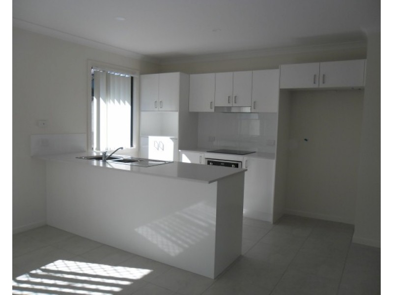 2a/9-11 Francis Road, Shailer Park QLD 4128