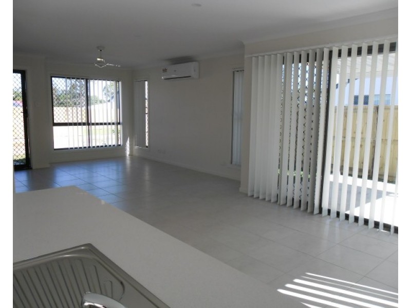 2a/9-11 Francis Road, Shailer Park QLD 4128