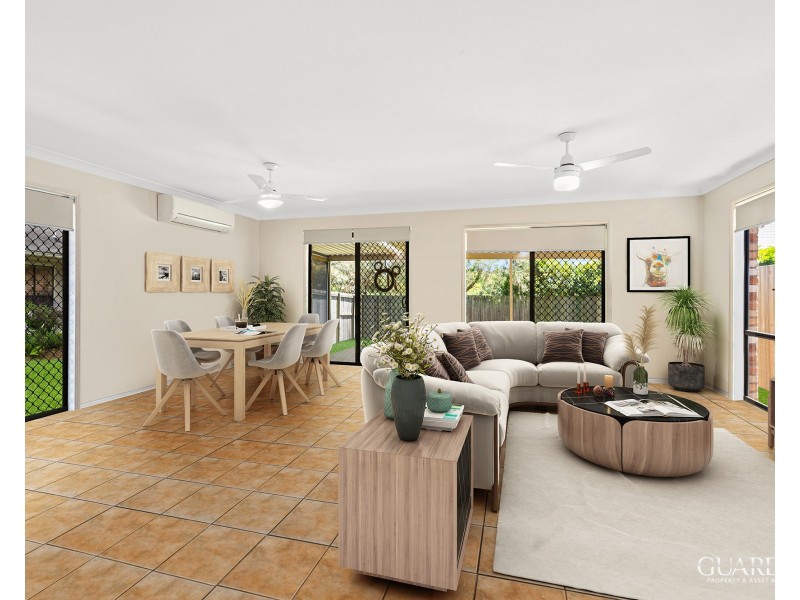 15 Araluen Place, Carindale QLD 4152