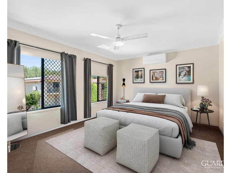 15 Araluen Place, Carindale QLD 4152