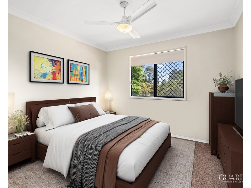 15 Araluen Place, Carindale QLD 4152