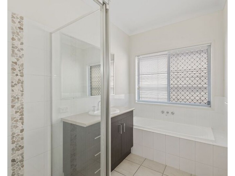 24 Freeman Street, North Lakes QLD 4509