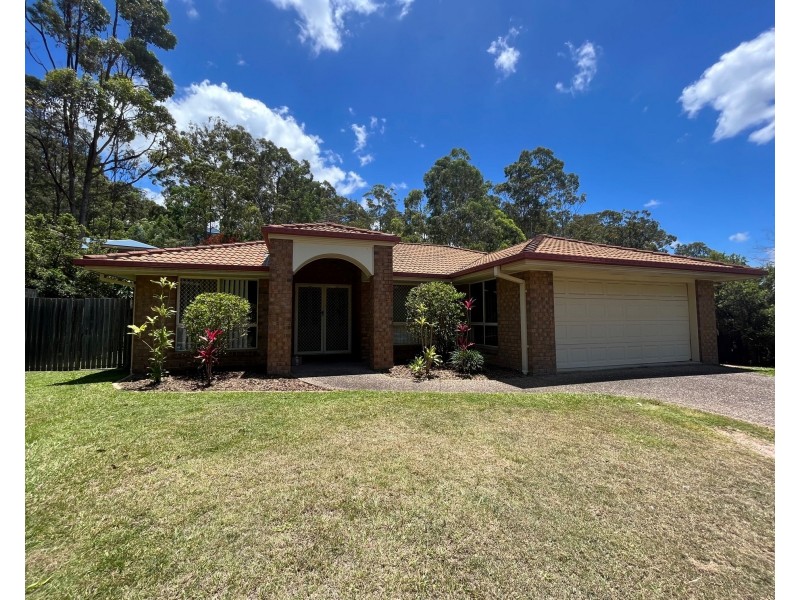 27 Hatia Grove, Ferny Grove QLD 4055