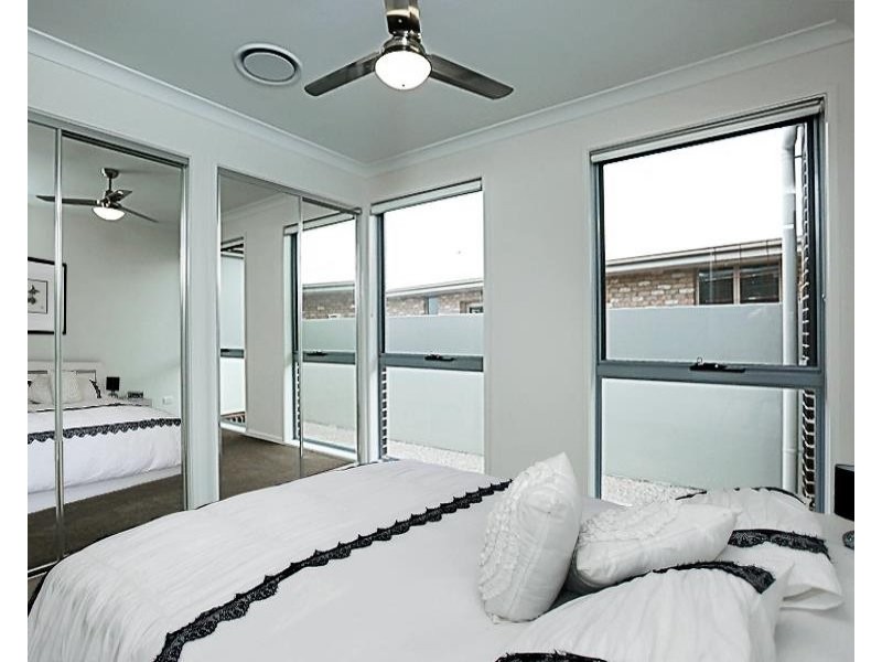 16 Palladium Boulevard, Hope Island QLD 4212