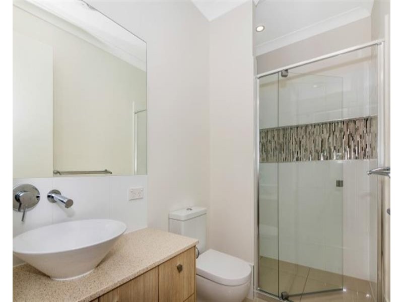 16 Palladium Boulevard, Hope Island QLD 4212