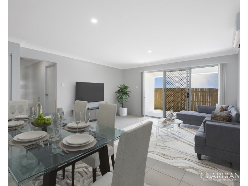 1/15 Pemswood Close, Deebing Heights QLD 4306