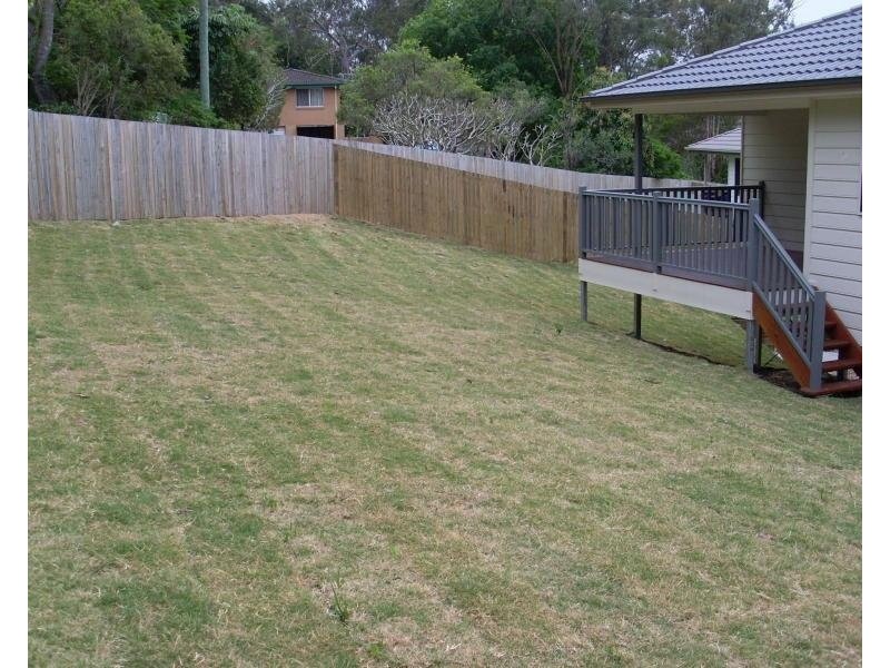 8 Heuer Street, Goodna QLD 4300