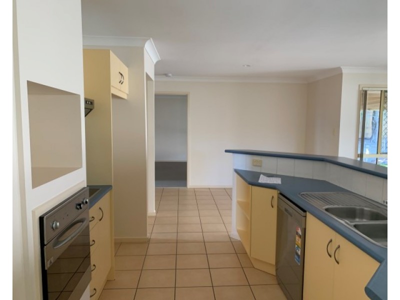 19 Lancelot Crescent, Ormeau QLD 4208