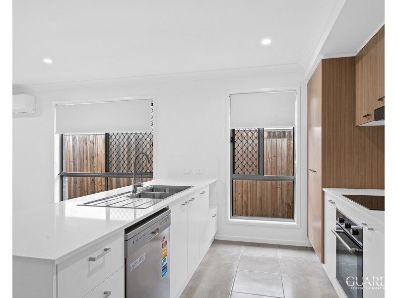 19 Gloria Street, Collingwood Park QLD 4301