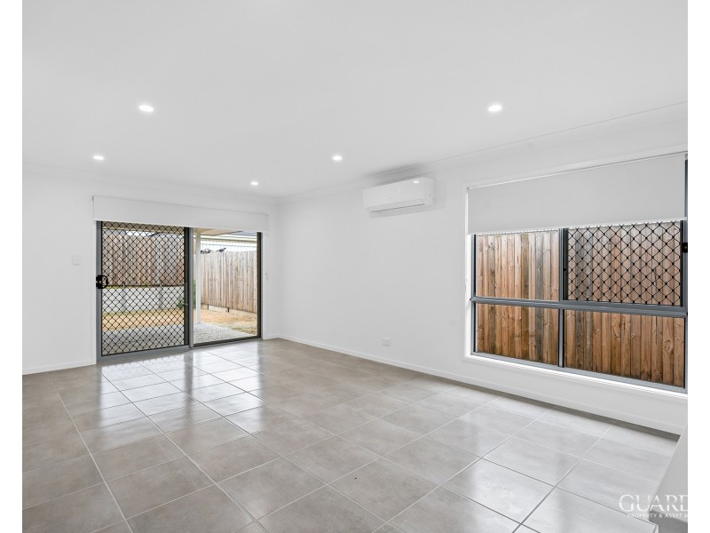 19 Gloria Street, Collingwood Park QLD 4301