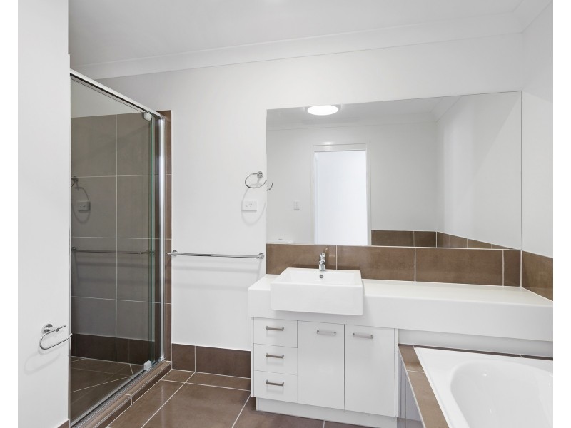 57/54 Grahams Road, Strathpine QLD 4500