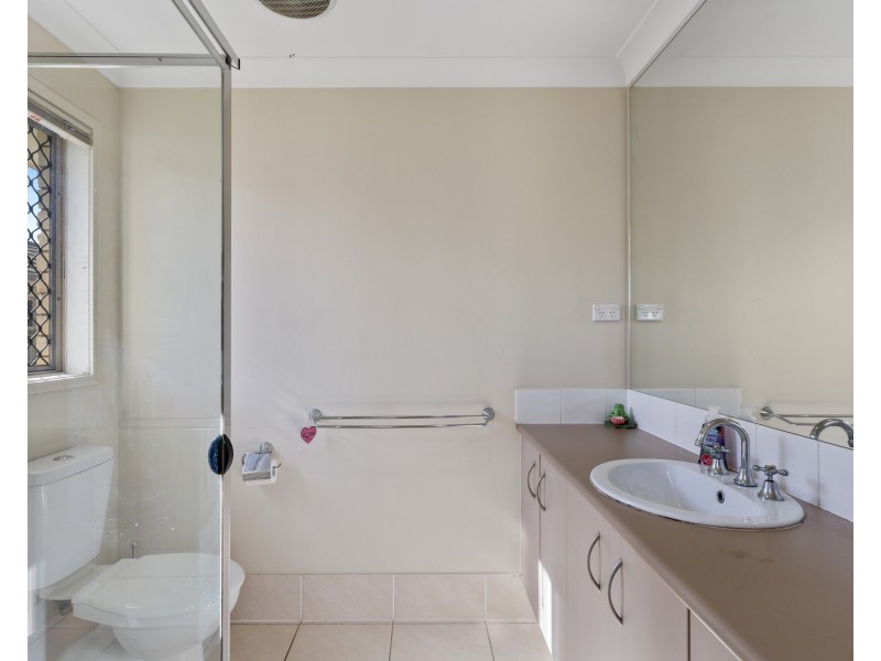 6 Tasman Street, Bray Park QLD 4500