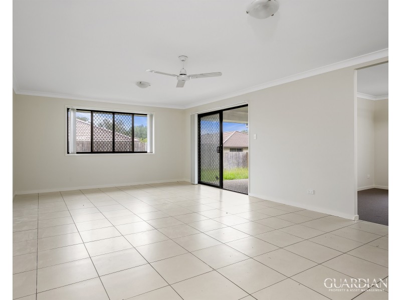 8 Starling Street, Eagleby QLD 4207