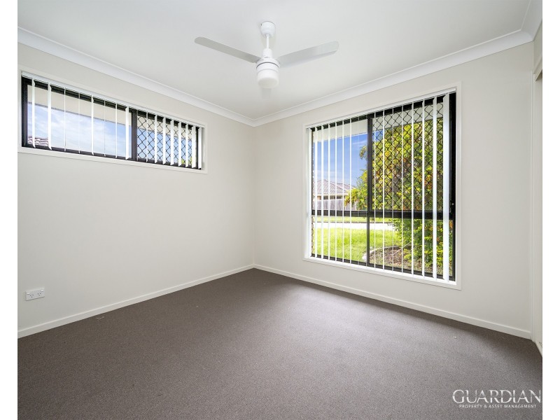 8 Starling Street, Eagleby QLD 4207