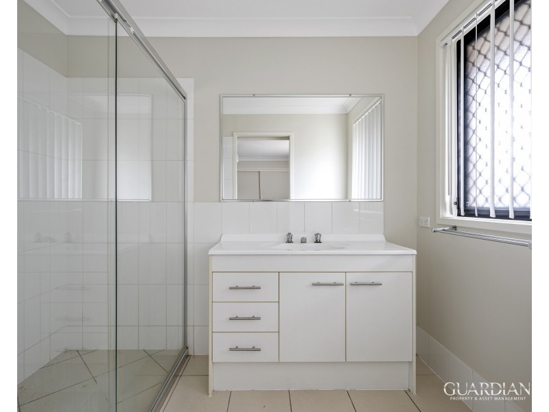 8 Starling Street, Eagleby QLD 4207