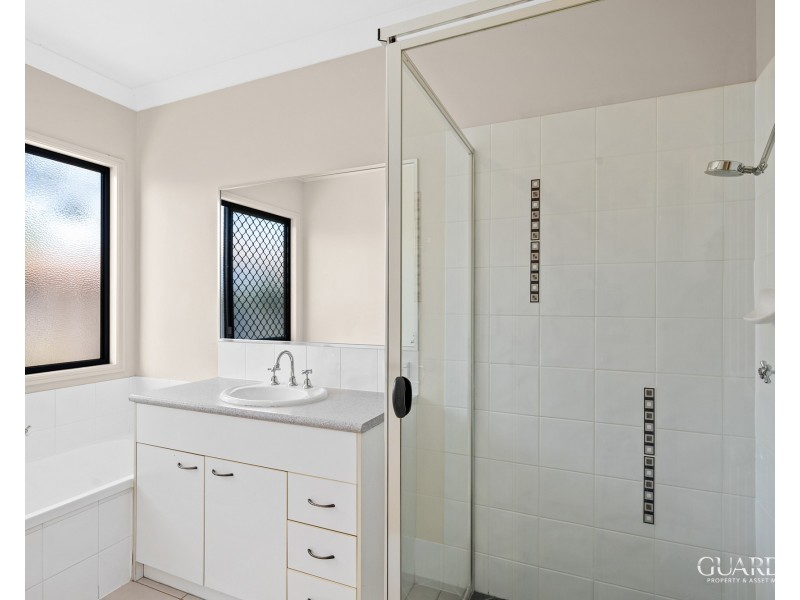 17 Abraheim Court, Mudgeeraba QLD 4213