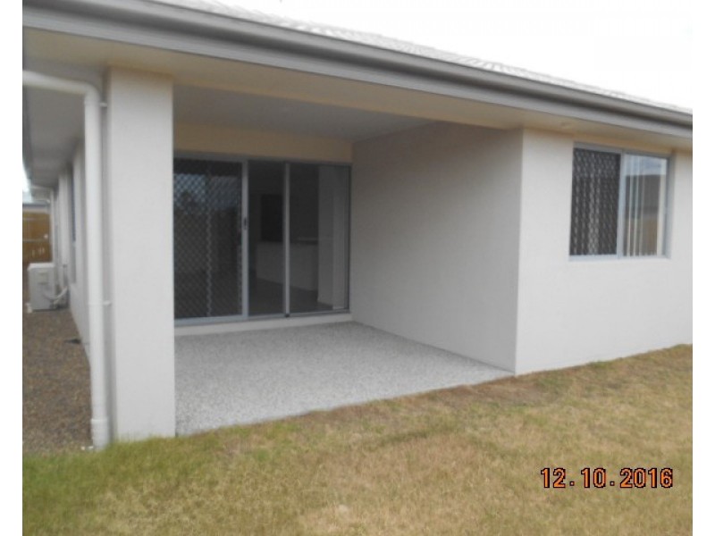 18 Meadows Circuit, Bellbird Park QLD 4300