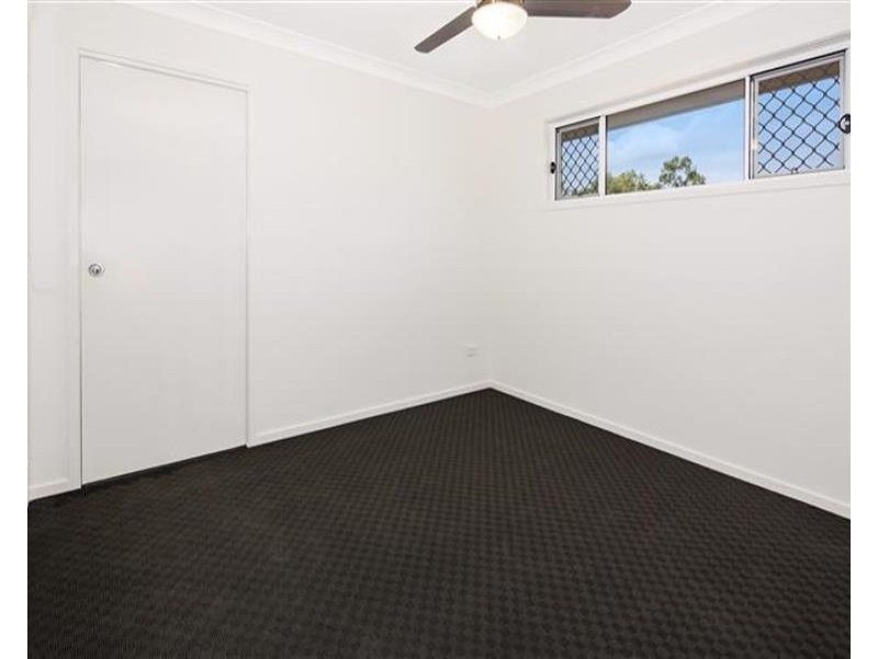 1/38 Kenneth Drive, Augustine Heights QLD 4300