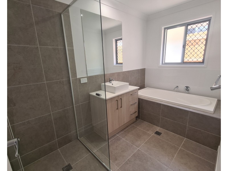 12 Templeton Street, Logan Reserve QLD 4133