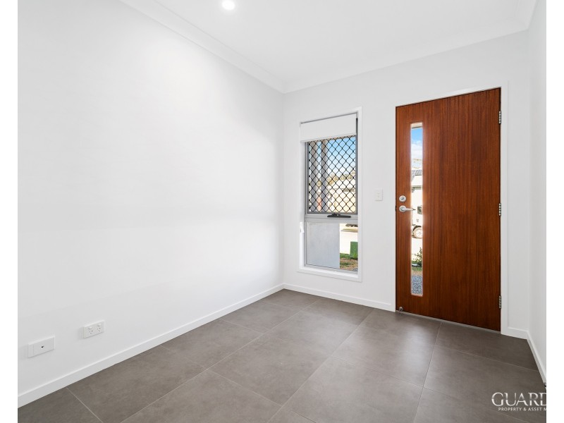 73/8 Doomben Way, Logan Reserve QLD 4133