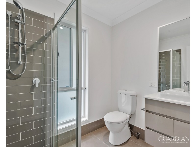 7 Noble Street, Pallara QLD 4110