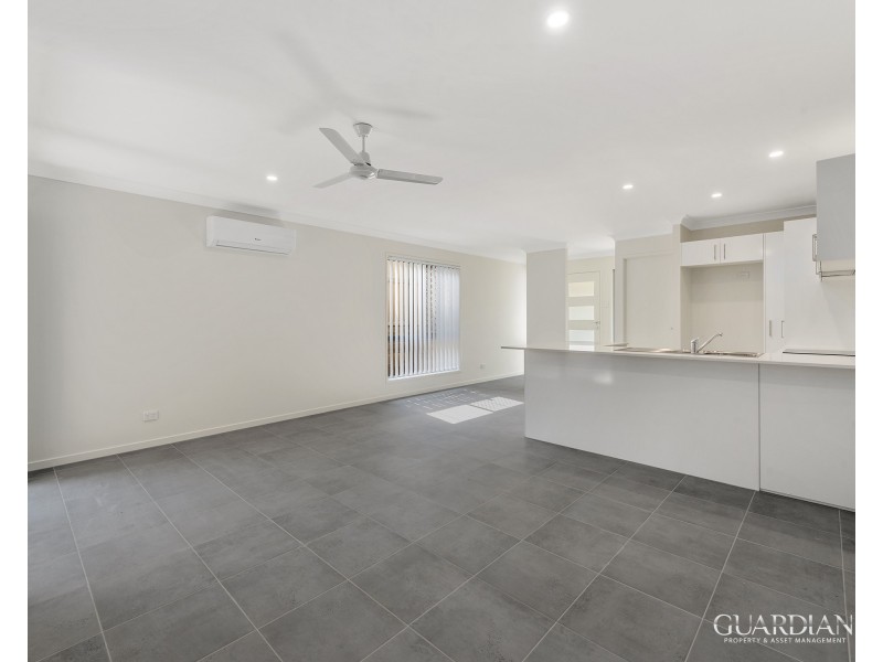 29A&B Central Park Drive, Eagleby QLD 4207